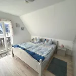 Hering Apartman *